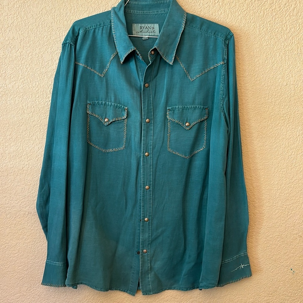 Ryan Michael, Western style Snap shirt.